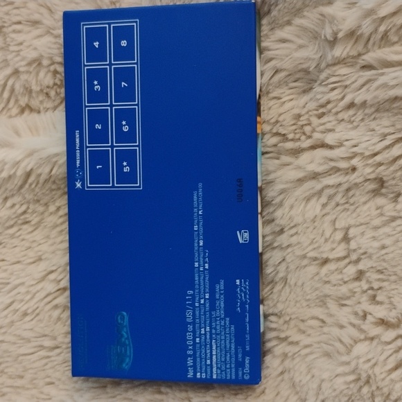 Finding Nemo Eyeshadow Pallet New - Picture 3 of 3